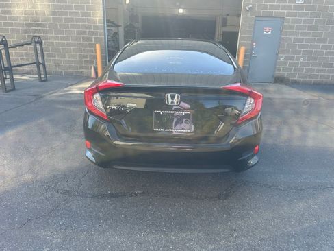 Used 2018 Honda Civic LX image 4