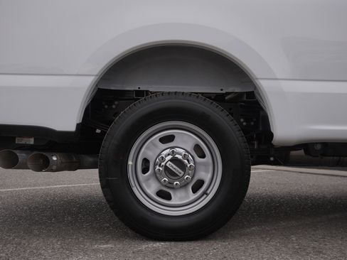 New 2026 Ford F350 XL w/ XL Chrome Package RWD image 13