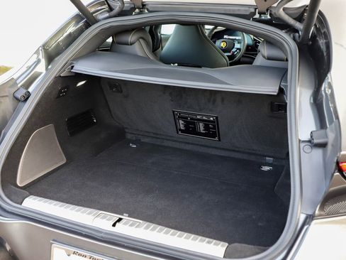 Certified 2025 Ferrari Purosangue image 42