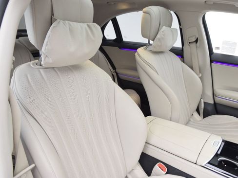 Certified 2022 Mercedes-Benz S 500 4MATIC image 17
