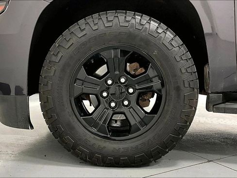 Used 2018 Chevrolet Tahoe LT AWD/4WD image 10