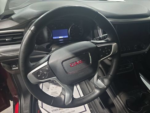 Used 2023 GMC Acadia SLT AWD/4WD image 17