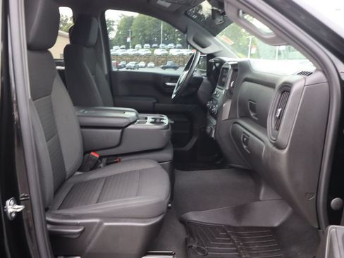 Used 2022 Chevrolet Silverado 1500 Custom Trail Boss AWD/4WD image 14