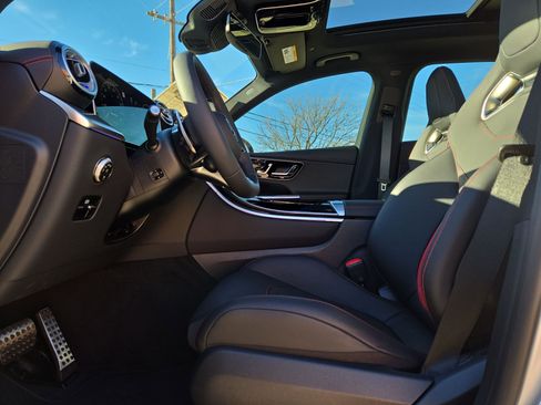 New 2026 Mercedes-Benz GLC 43 AMG GLC 43 AMG image 16