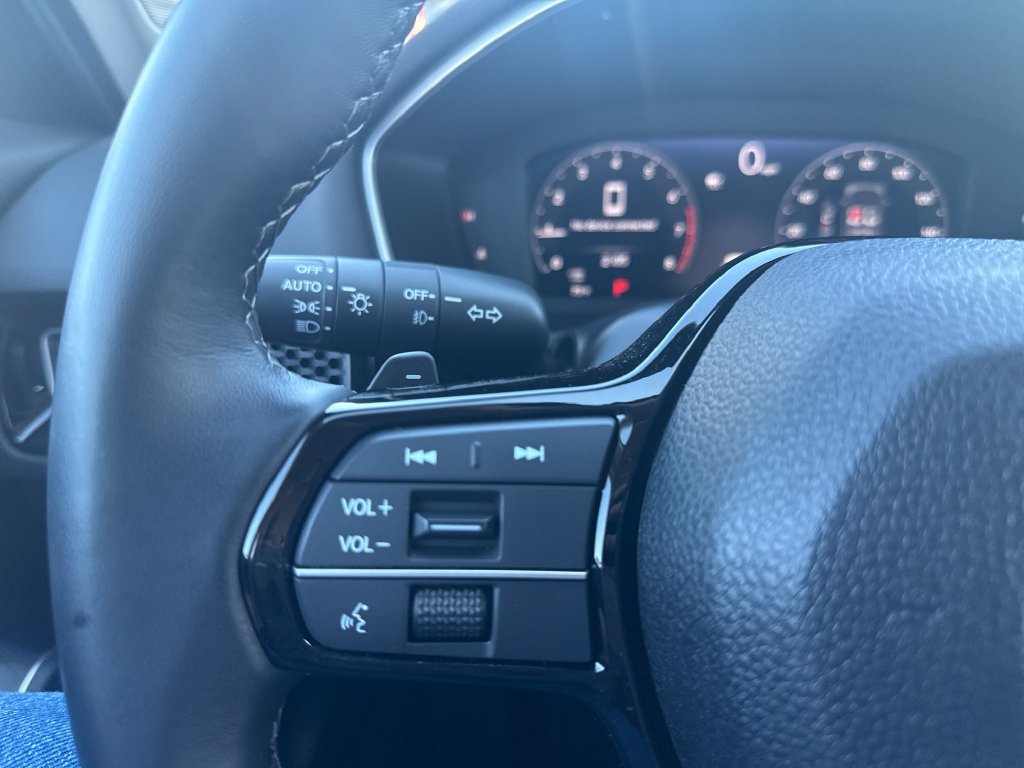 Used 2024 Honda Civic Touring image 25