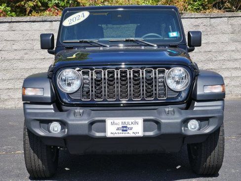 Used 2024 Jeep Wrangler Sport S image 2