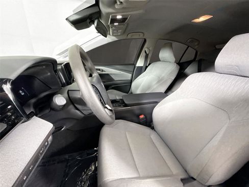 Certified 2025 Toyota Camry LE image 3