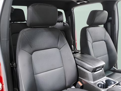 Used 2024 GMC Canyon Elevation w/ Convenience Package AWD/4WD image 35