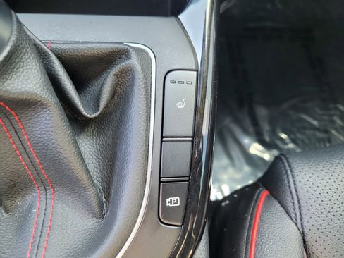 Used 2022 Kia Forte GT FWD image 17