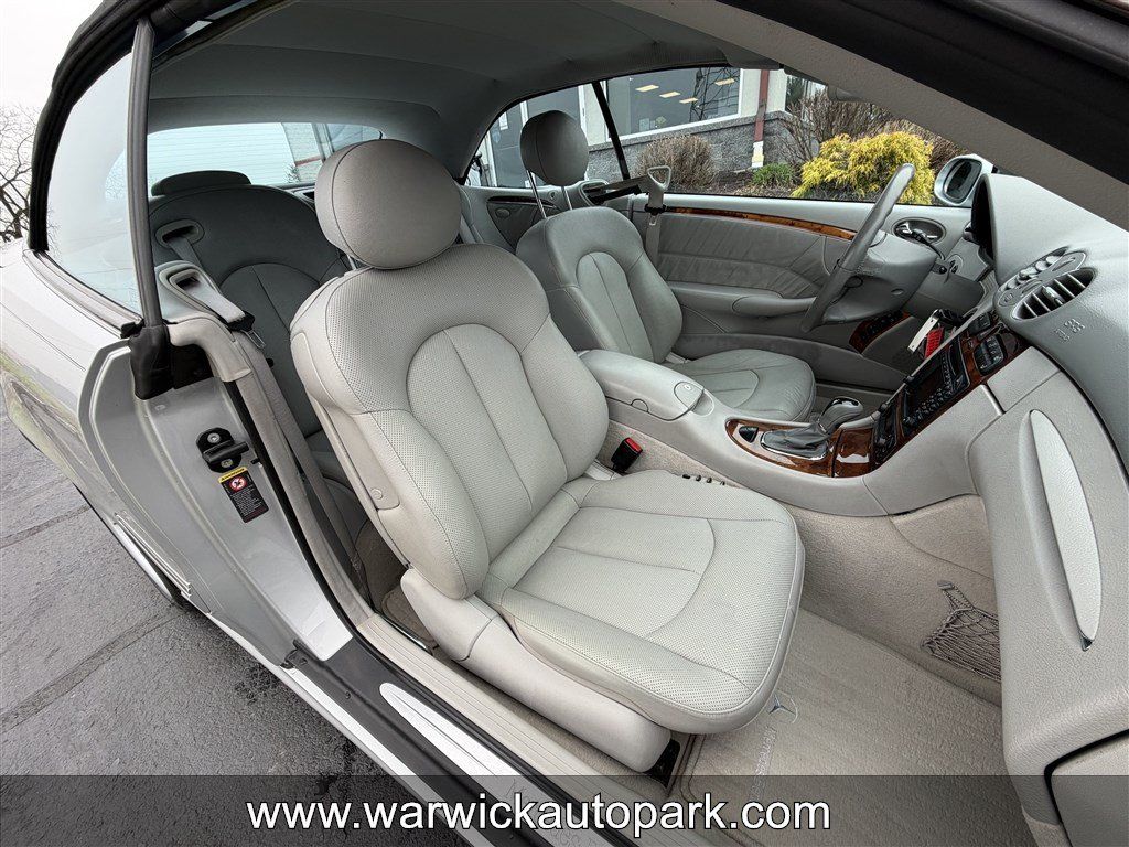 Used 2004 Mercedes-Benz CLK 500 Cabriolet image 10