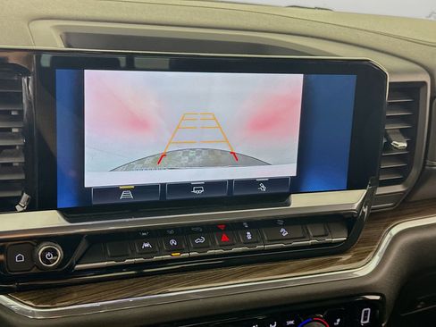 Used 2023 Chevrolet Silverado 1500 RST image 16