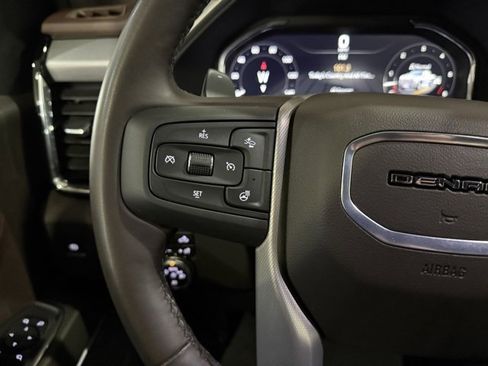 Used 2025 GMC Sierra 1500 Denali w/ Denali Reserve Package image 14