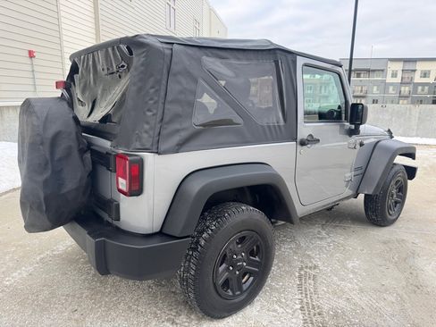 Used 2013 Jeep Wrangler Sport image 3