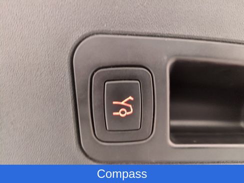 Used 2020 Tesla Model S Long Range AWD/4WD image 13