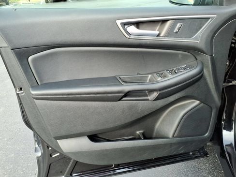 Used 2023 Ford Edge SEL w/ Convenience Package AWD/4WD image 14