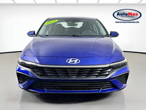 Used 2024 Hyundai Elantra SEL FWD image 6