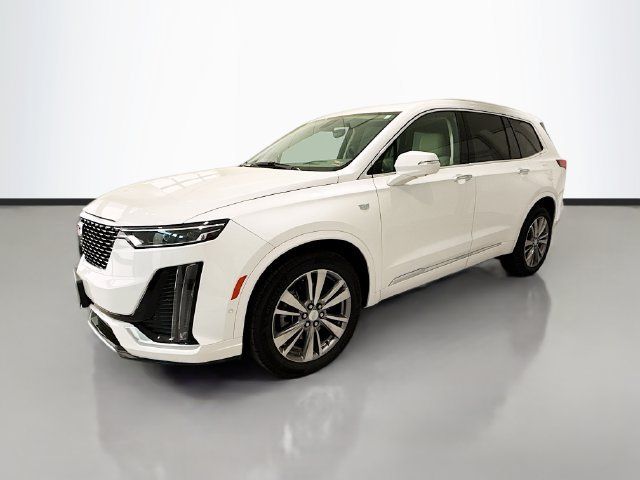 Used 2024 Cadillac XT6 Premium Luxury w/ Technology Package AWD/4WD image 3