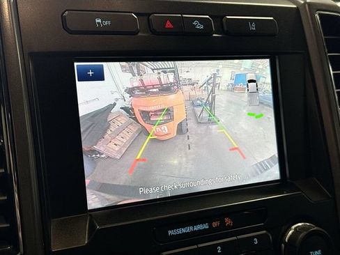Used 2020 Ford F250 XLT w/ Tremor Off-Road Package AWD/4WD image 15