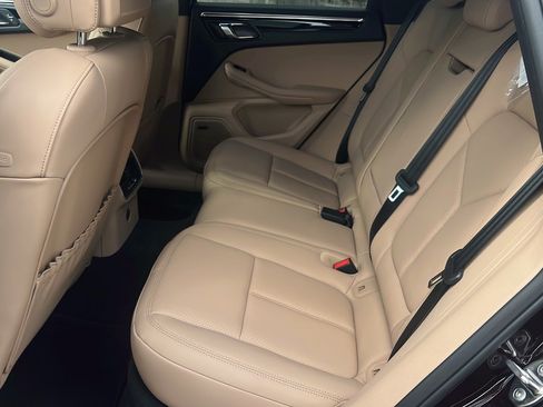 New 2026 Porsche Macan AWD/4WD image 16