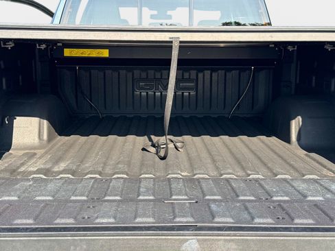 Used 2020 GMC Sierra 1500 SLT w/ SLT Premium Plus Package AWD/4WD image 13