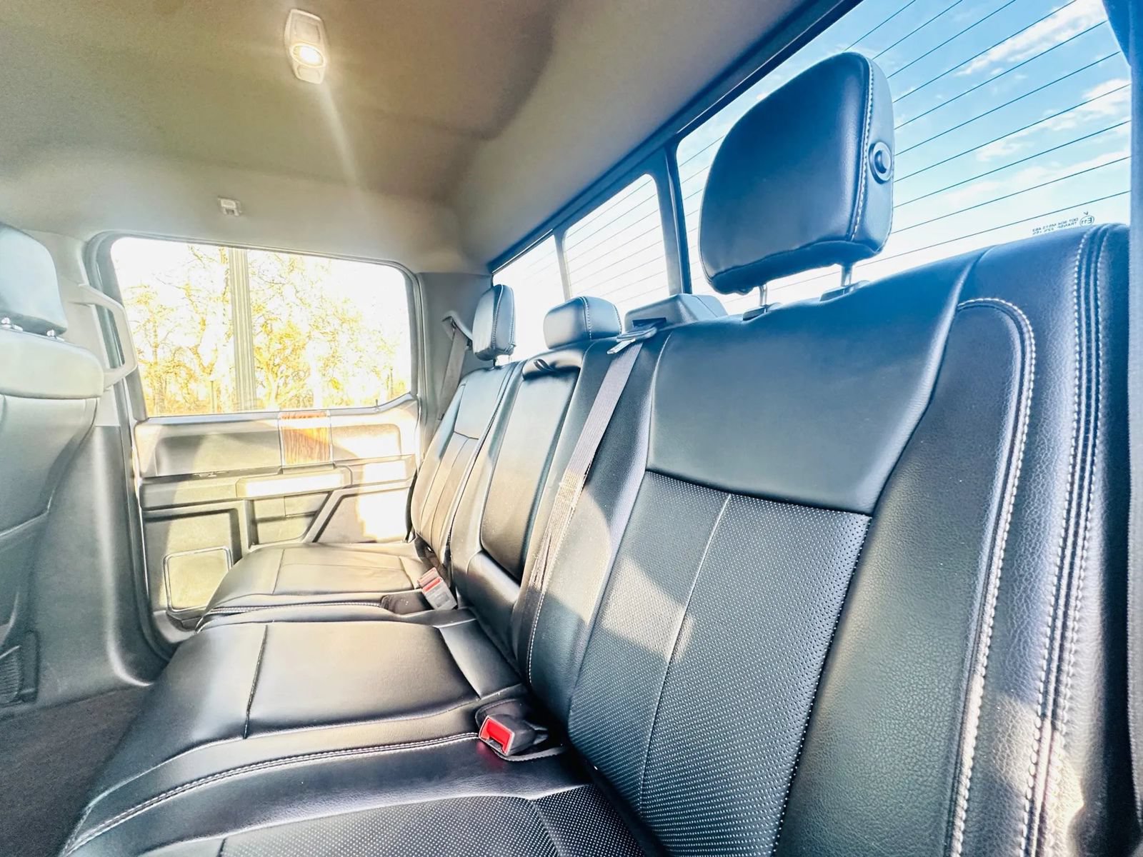 Used 2019 Ford F150 Lariat RWD image 13