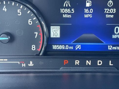 Used 2024 Ford Explorer ST-Line w/ Class IV Trailer Tow Package image 18