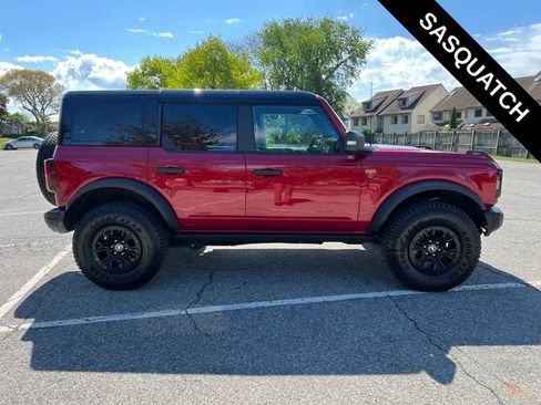 Used 2025 Ford Bronco Badlands AWD/4WD image 12