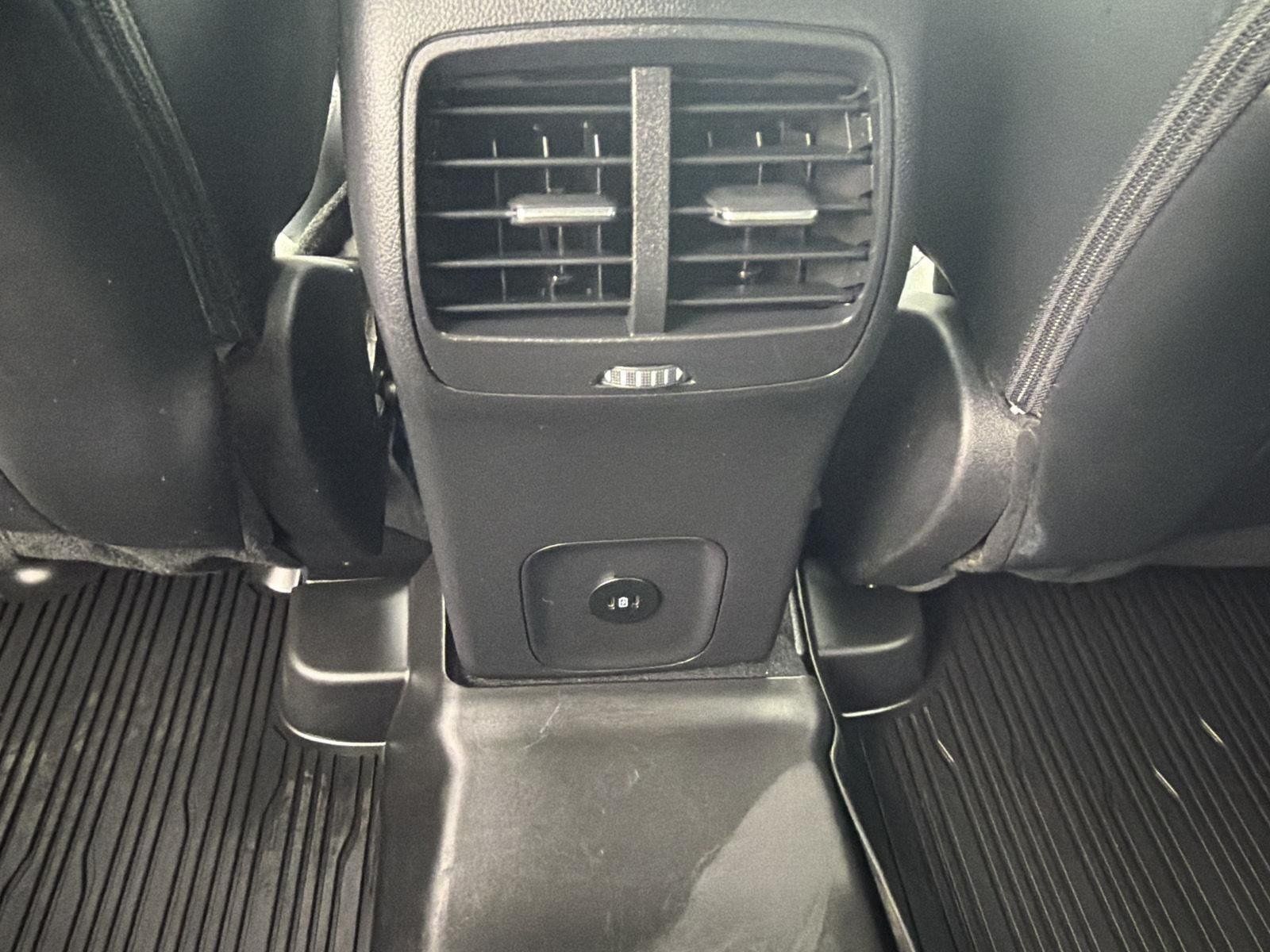 Used 2023 Ford Escape Platinum AWD/4WD image 49