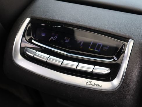 Used 2021 Cadillac XT6 Sport AWD/4WD image 30