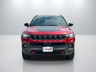 Used 2025 Jeep Compass Trailhawk AWD/4WD video 2