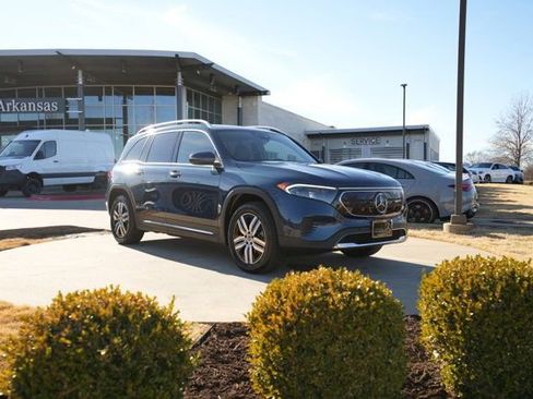 Certified 2023 Mercedes-Benz EQB 300 4MATIC image 10