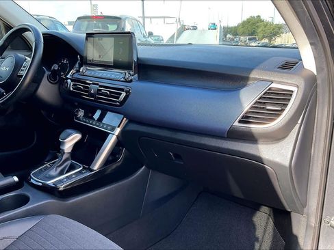 Certified 2023 Kia Seltos S w/ Navigation Package image 23