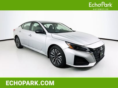Used 2024 Nissan Altima 2.5 SV