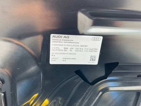 Used 2023 Audi Q4 e-tron Premium Plus w/ Premium Plus RWD image 24