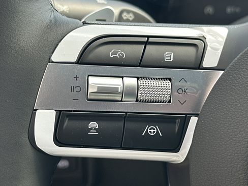 New 2026 Hyundai Tucson Limited image 27