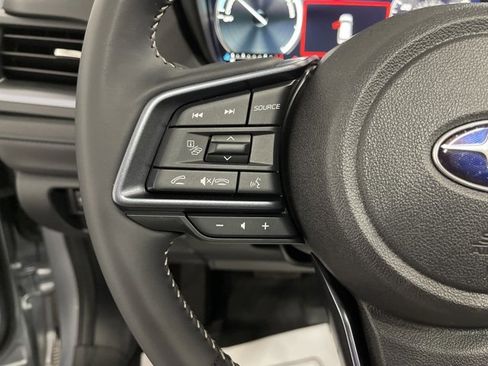 Certified 2025 Subaru Forester Limited image 29