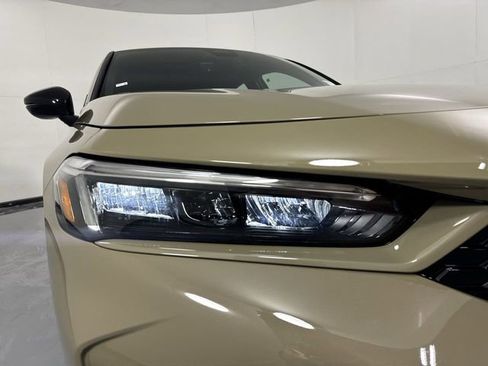 Certified 2025 Honda Civic Sport Touring image 30