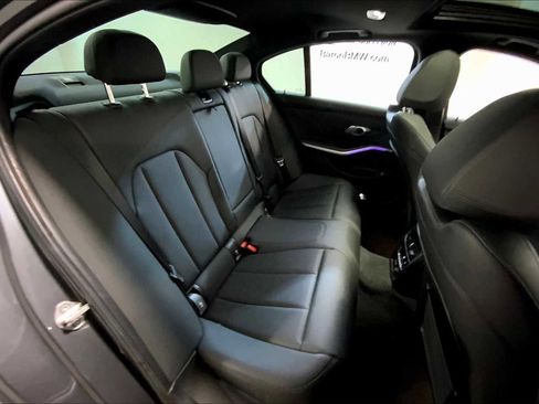 Used 2019 BMW 330i xDrive Sedan w/ Convenience Package image 19