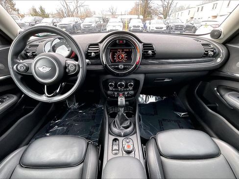 Used 2017 MINI Cooper Clubman S image 16