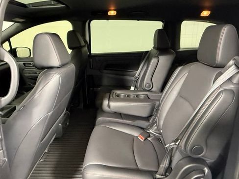Used 2024 Honda Odyssey Sport image 34