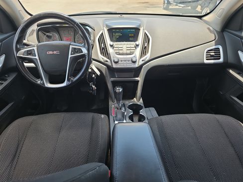 Used 2017 GMC Terrain SLE FWD image 17