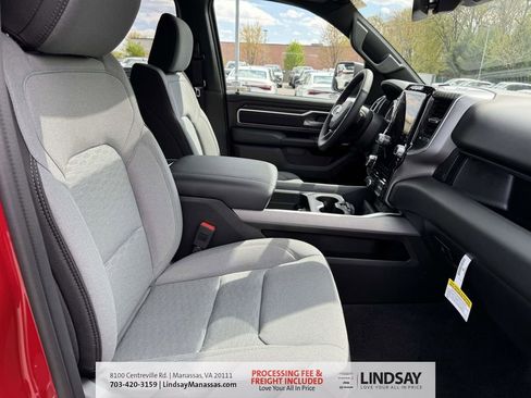 New 2026 RAM 1500 4x4 Crew Cab image 13