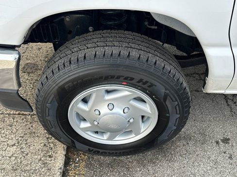 New 2027 Ford E-350 and Econoline 350 Super Duty w/ Power Equipment Group image 6