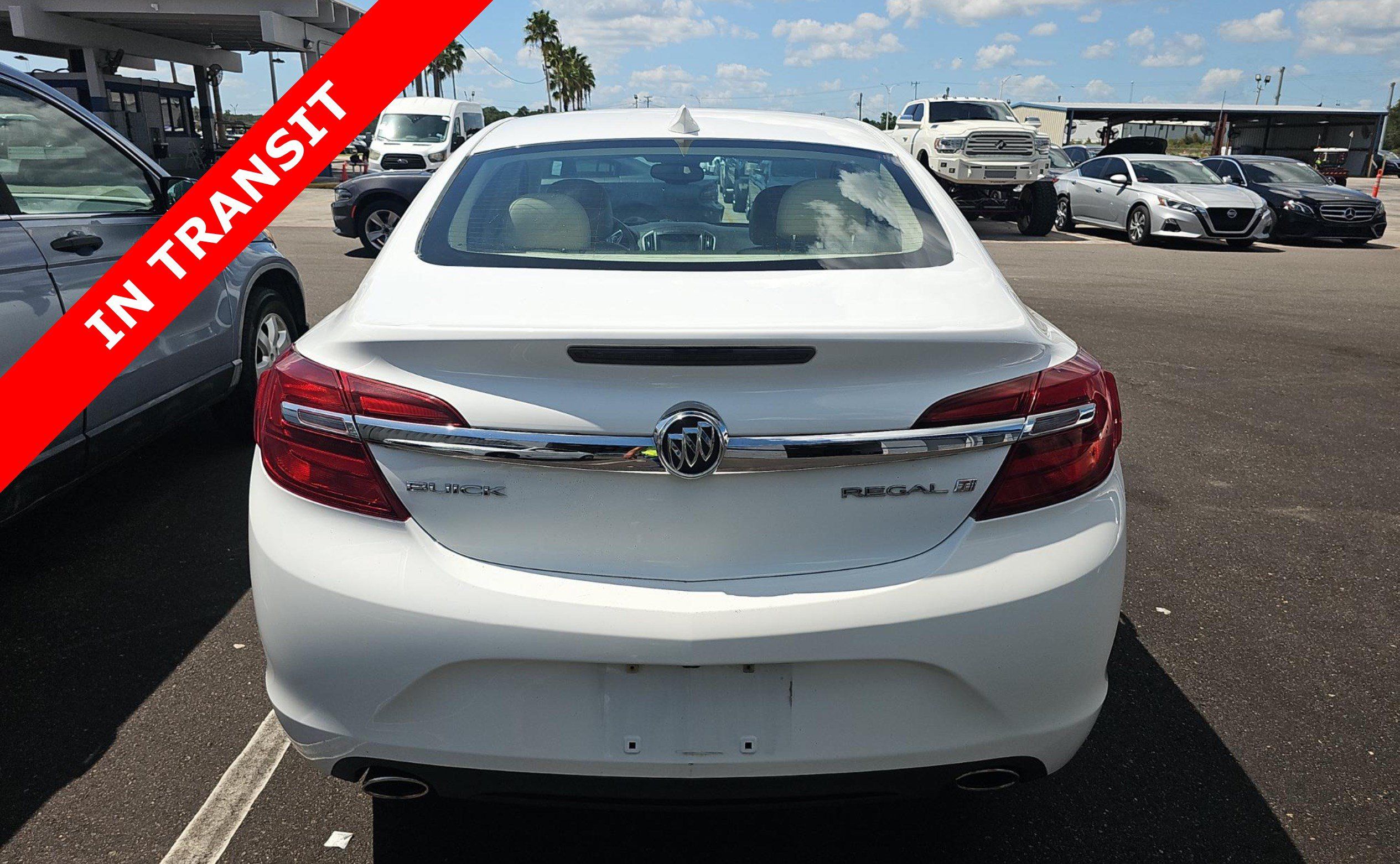 Used 2016 Buick Regal FWD image 4