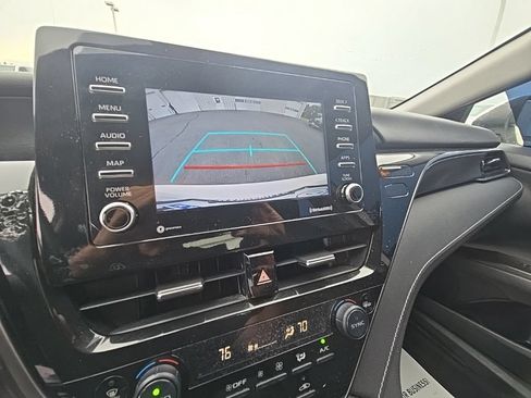 Used 2022 Toyota Camry SE FWD image 20