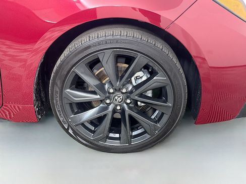 Used 2024 Toyota Corolla SE FWD image 32