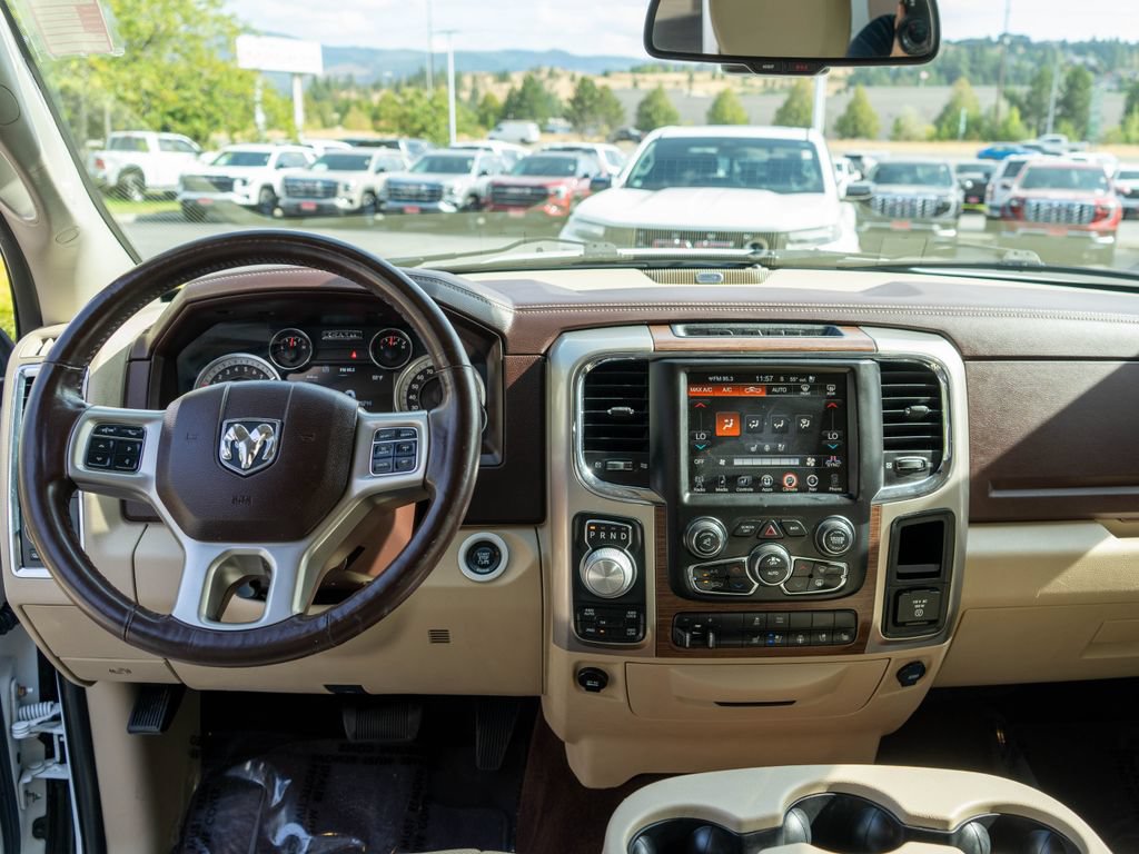 Used 2015 RAM 1500 Laramie w/ Convenience Group AWD/4WD image 13