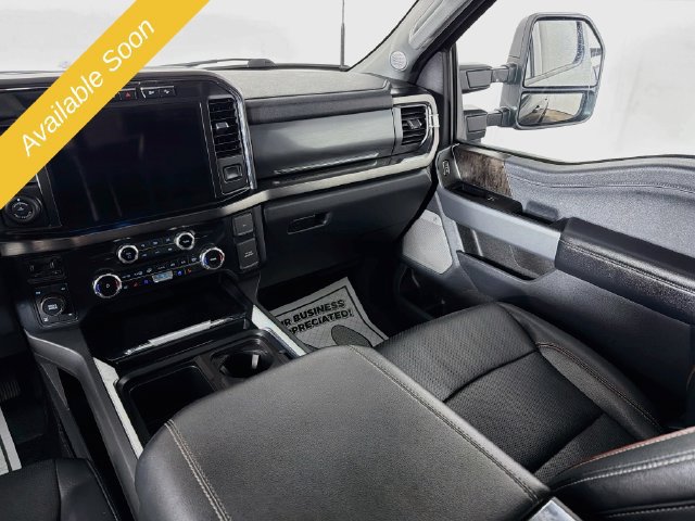 Used 2023 Ford F250 Lariat w/ Lariat Ultimate Package AWD/4WD image 25