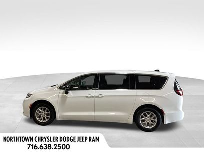 Certified 2026 Chrysler Pacifica Select