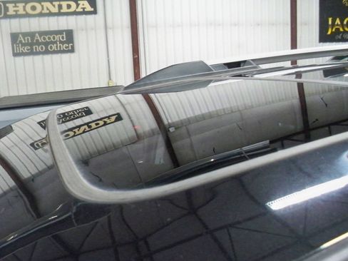 Used 2012 GMC Acadia Denali AWD/4WD image 5